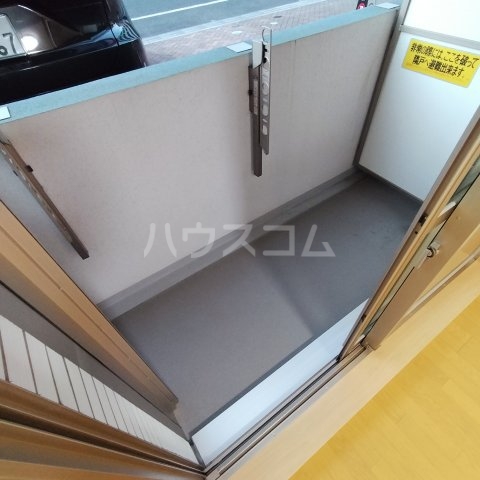 23/30 バルコニー