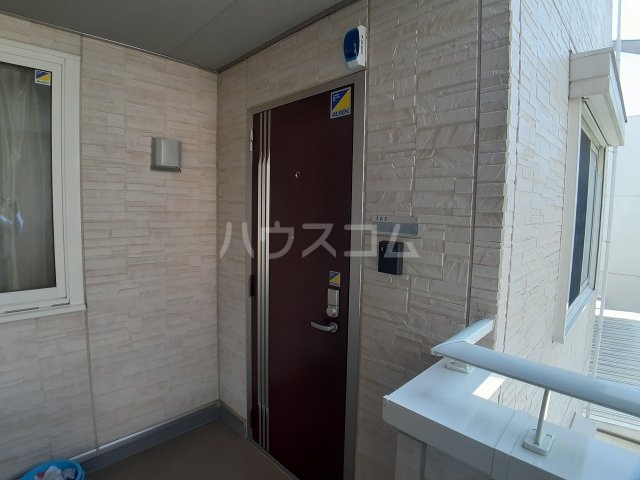 25/30 エントランス