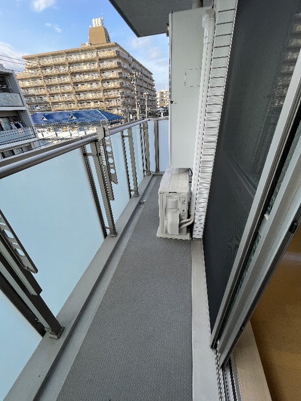 20/30 バルコニー