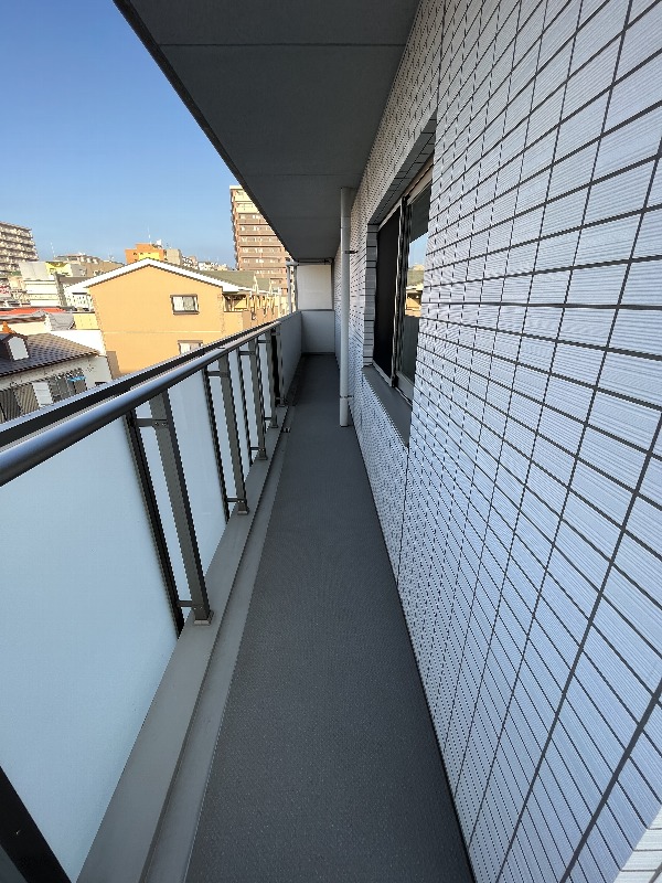 21/30 バルコニー