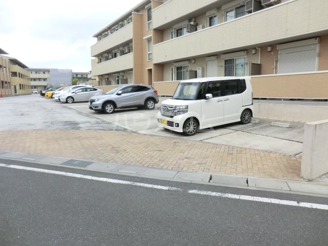 12/22 駐車場