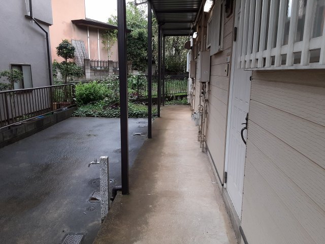 21/23 エントランス