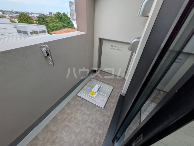 16/20 バルコニー