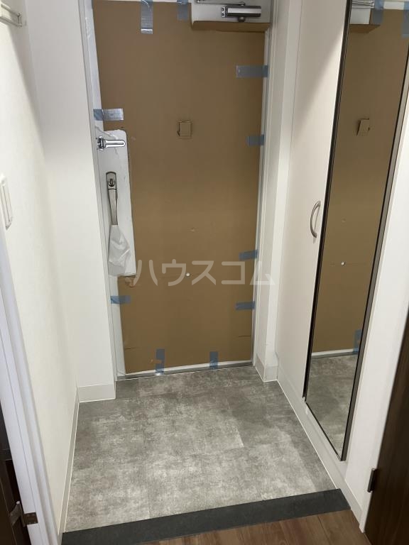 6/16 玄関