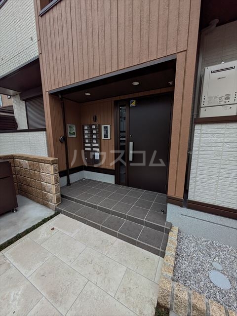 29/30 エントランス