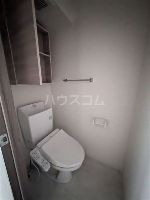 13/30 トイレ