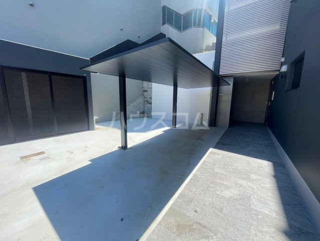 29/30 エントランス