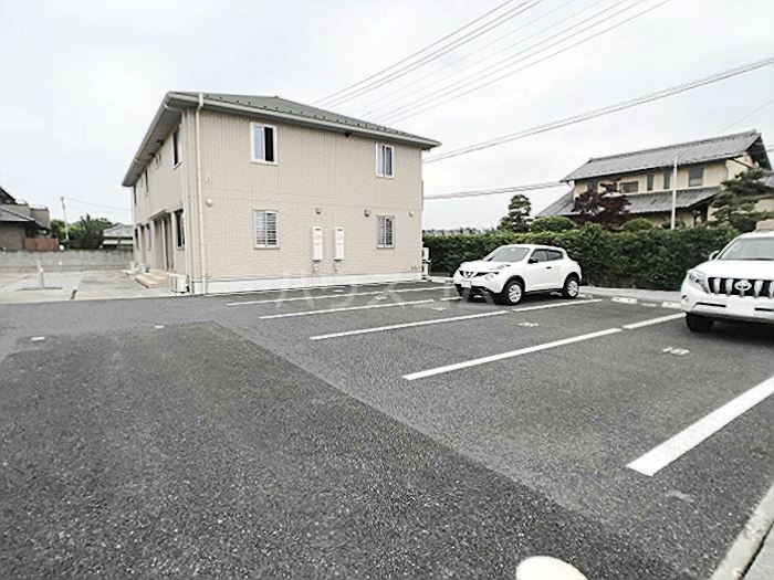 17/19 駐車場