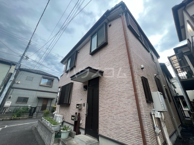 2/4 エントランス