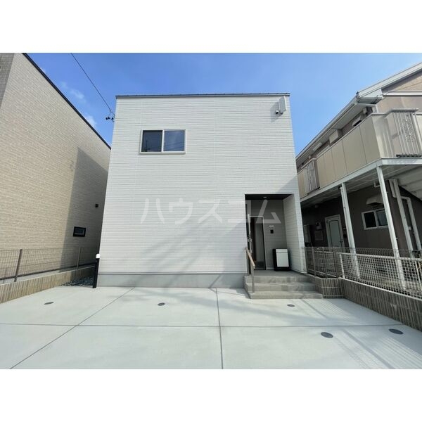14/22 駐車場