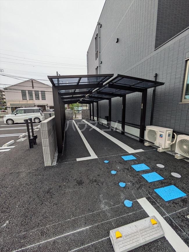 24/28 駐車場