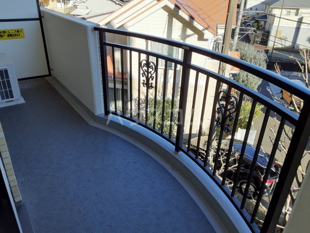 25/30 バルコニー