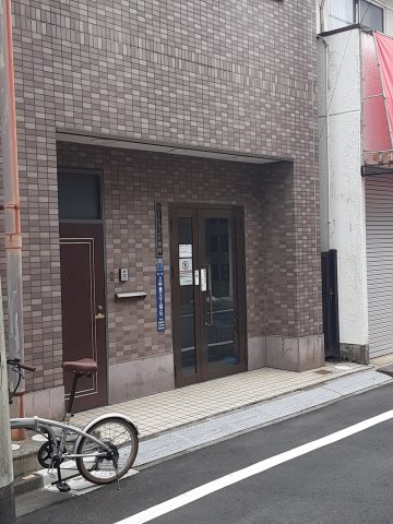 19/28 エントランス