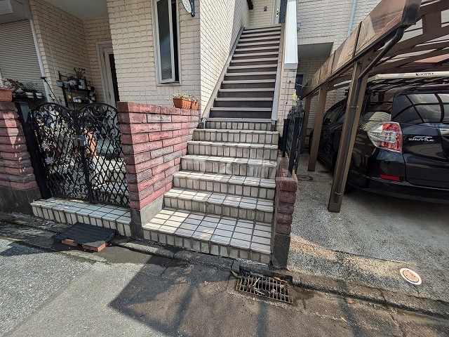 19/29 エントランス