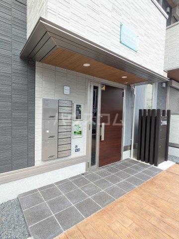 22/29 エントランス