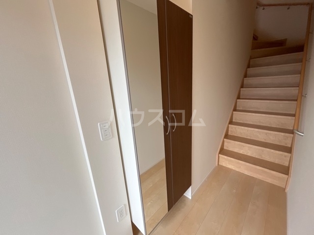 2/11 エントランス