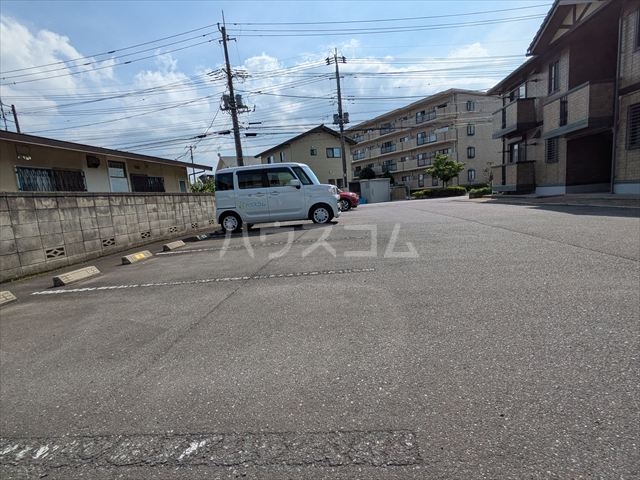 4/11 駐車場