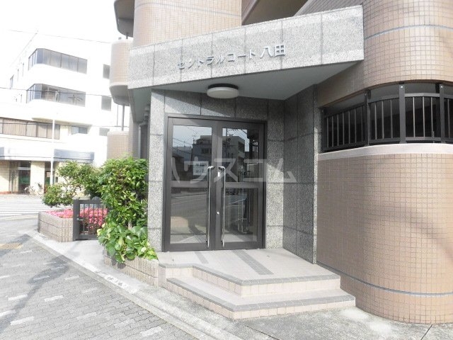 20/28 エントランス