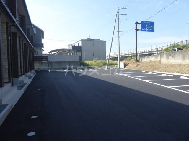 3/5 駐車場