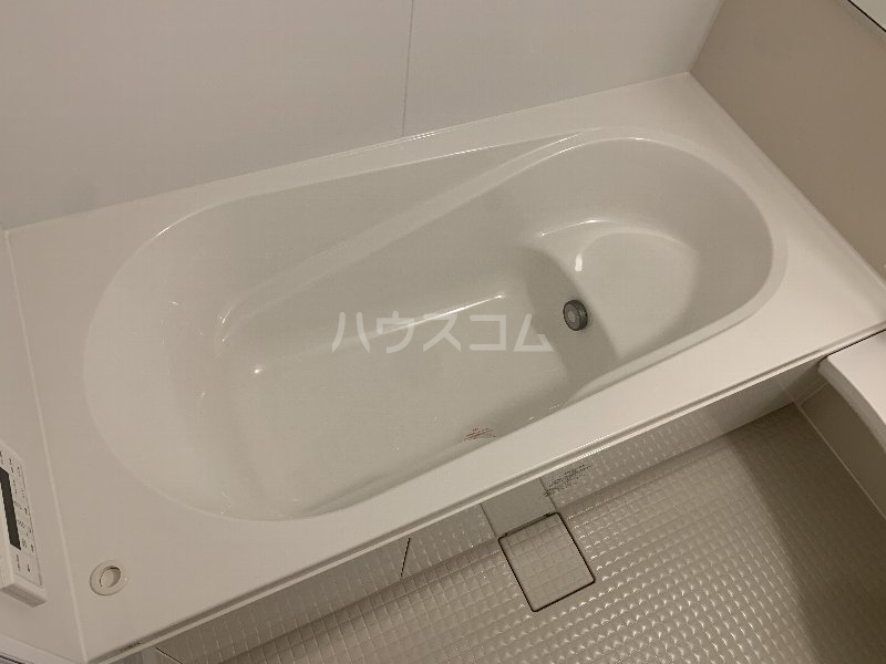 16/30 浴室