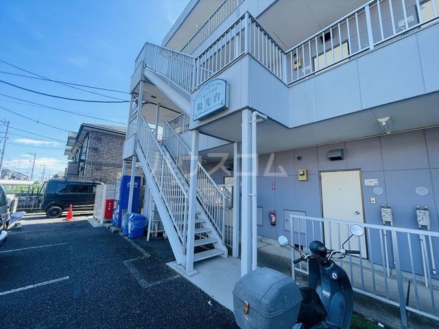 18/29 エントランス