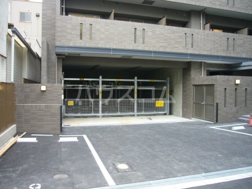16/26 駐車場