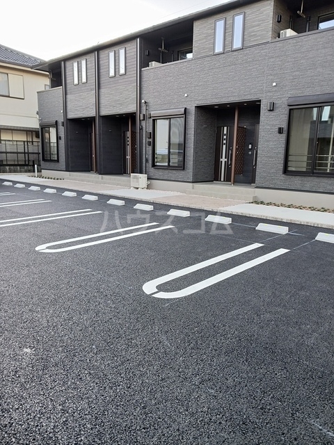 16/22 駐車場