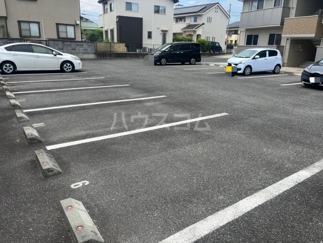 3/4 駐車場