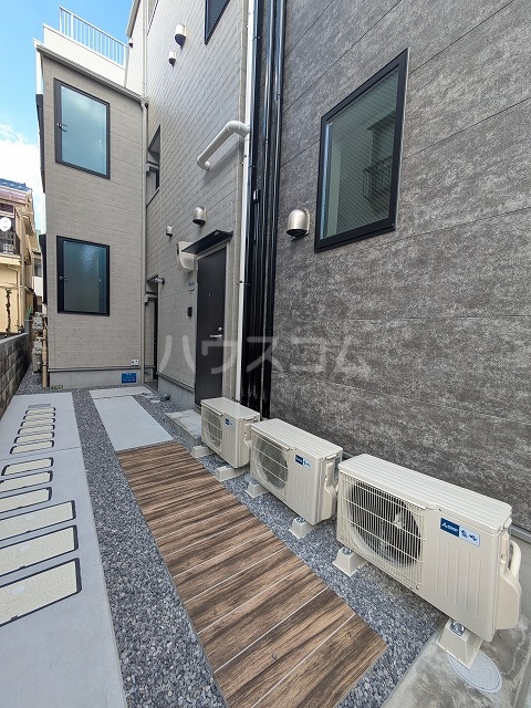 17/22 エントランス