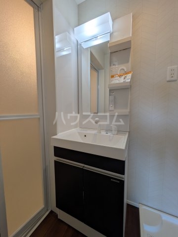 16/27 洗面