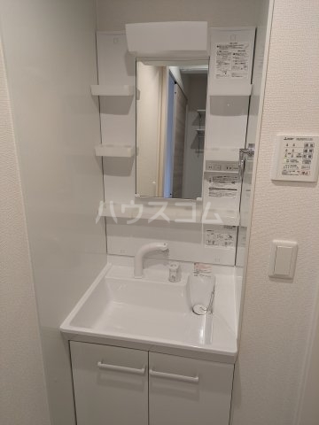 16/30 洗面