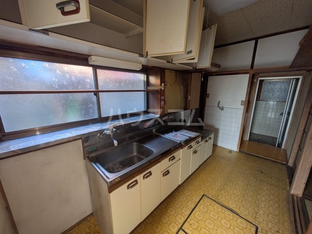 13/30 キッチン