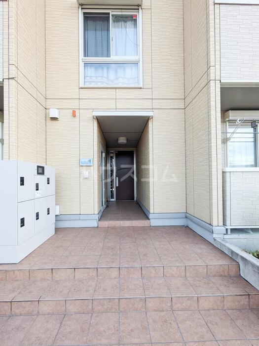 19/29 エントランス