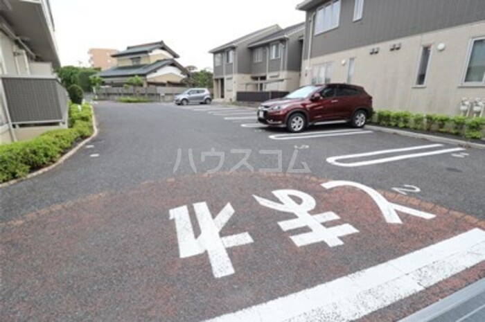 16/26 駐車場
