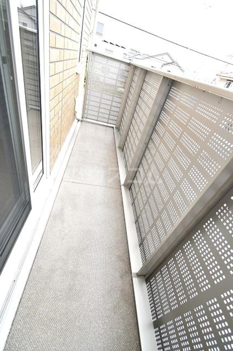 16/22 バルコニー