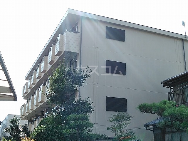 2/4 外観