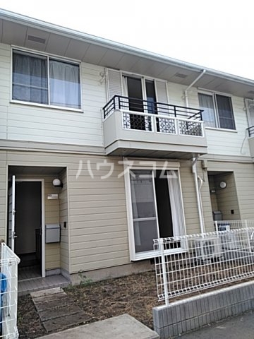 26/30 エントランス