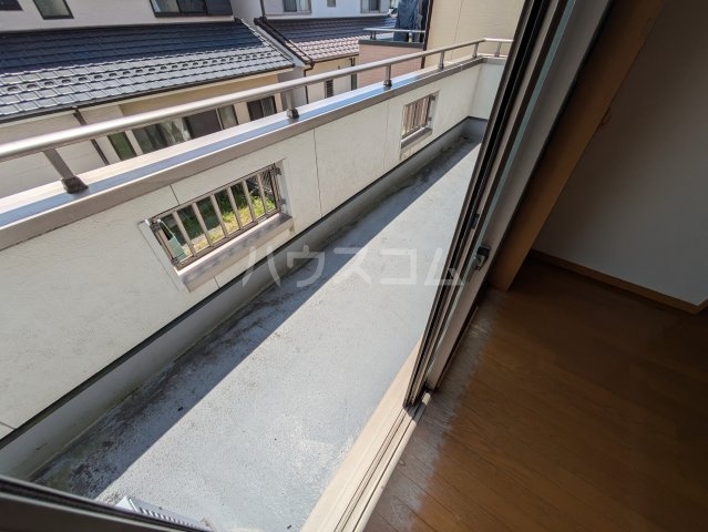 22/30 バルコニー