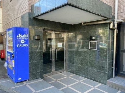 2/11 エントランス