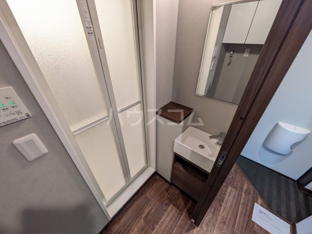 15/30 洗面