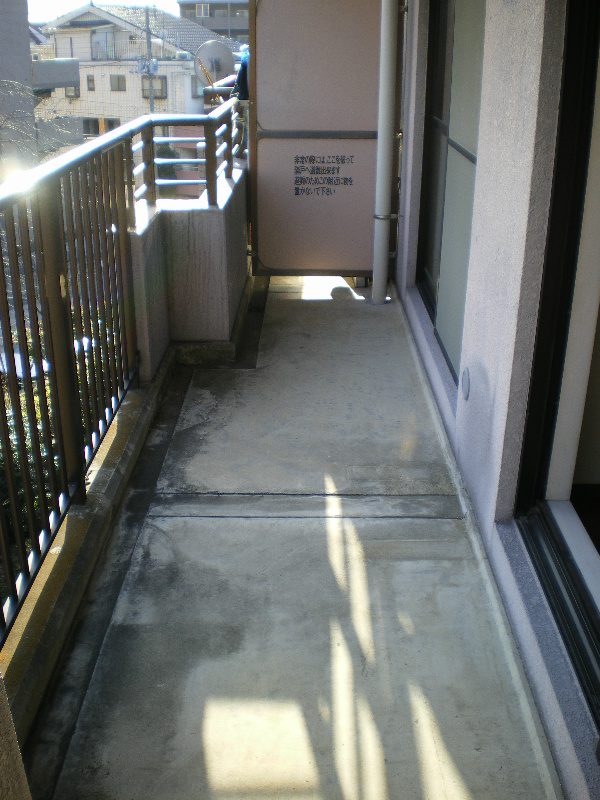 13/21 バルコニー