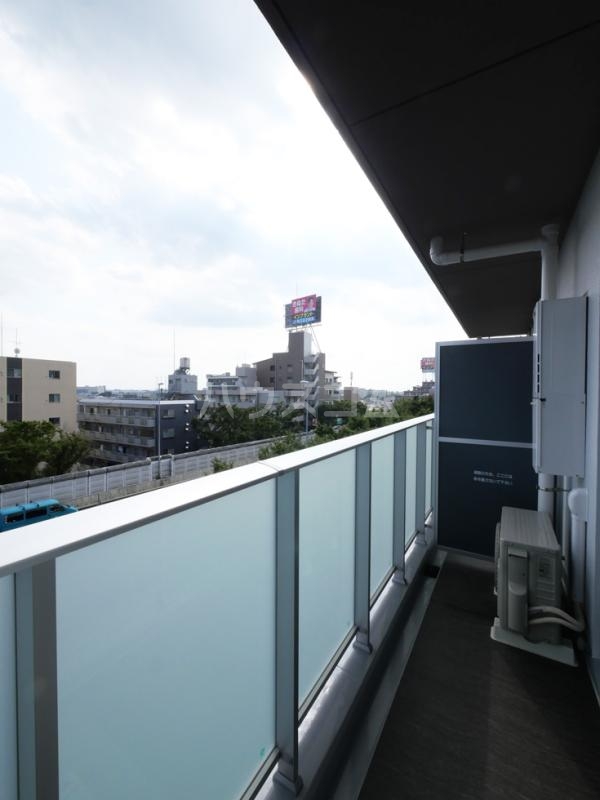 13/22 バルコニー