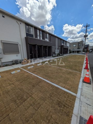 16/18 駐車場