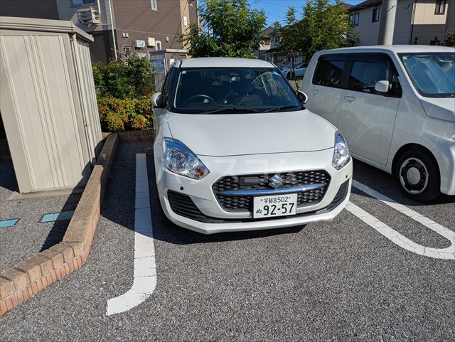 25/30 駐車場