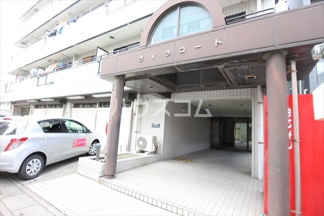 3/7 エントランス