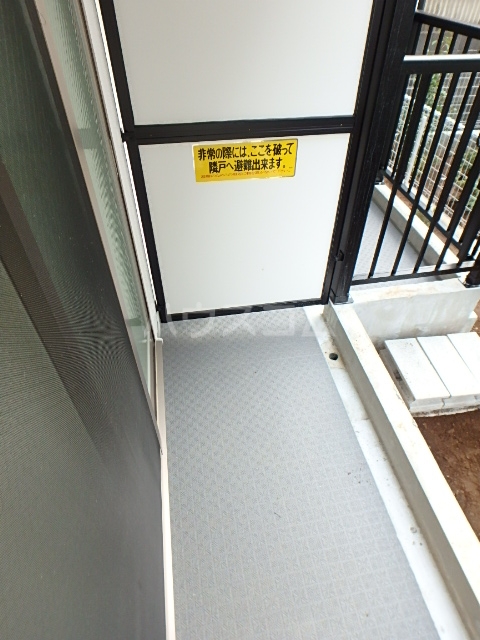 23/30 バルコニー