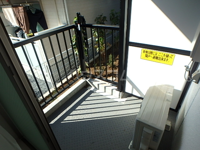 19/30 バルコニー