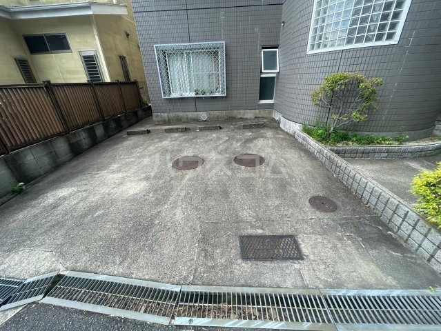29/30 駐車場
