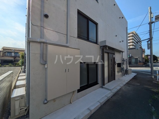 2/30 外観