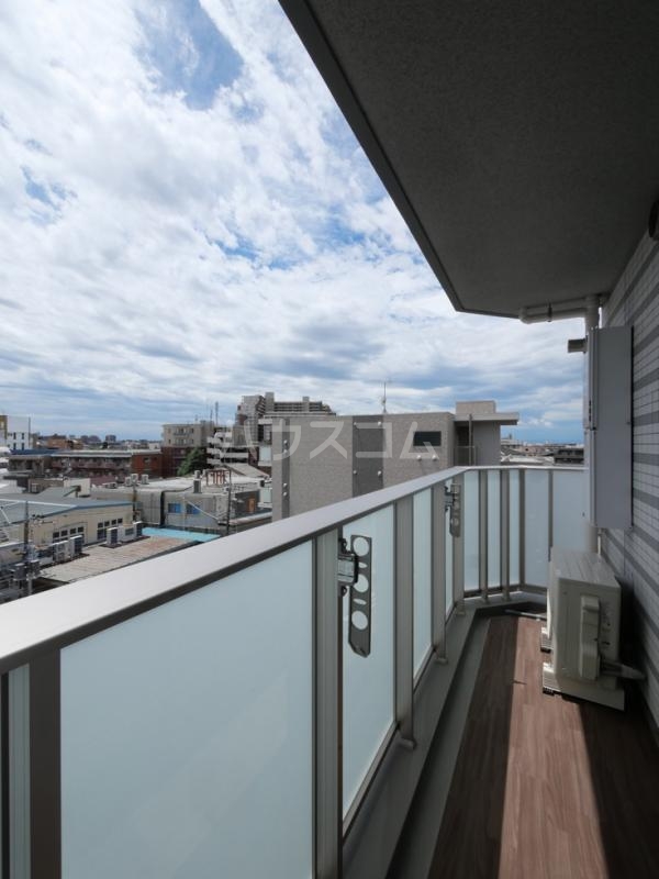 15/22 バルコニー